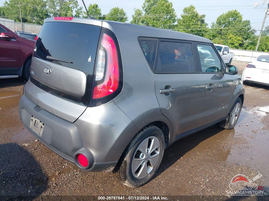 KNDJN2A26G7278890 2016 KIA SOUL photo no. 4