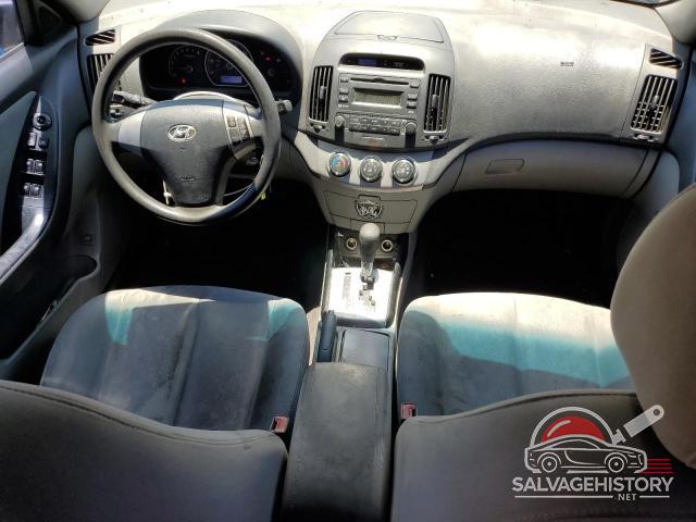 KMHDU4AD8AU966018 2010 HYUNDAI ELANTRA photo no. 8