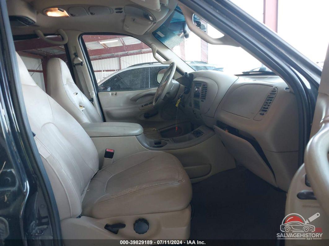 1FMFU18LX1LA76405 2001 FORD EXPEDITION photo no. 5
