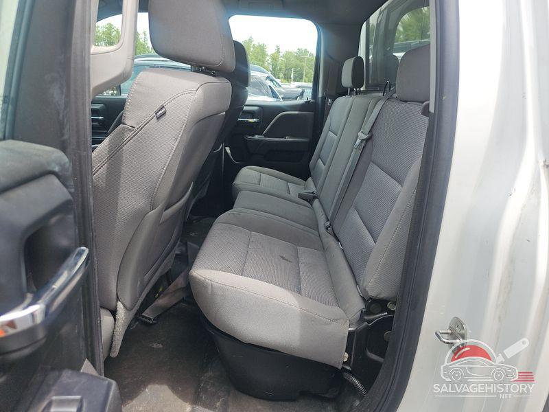 1GCVKPEH1EZ381058 2014 CHEVROLET SILVERADO photo no. 2