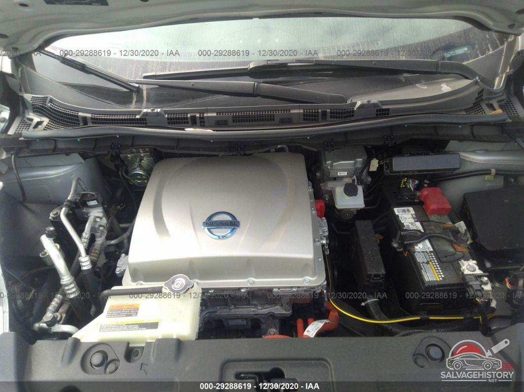 1N4AZ0CP4FC310216 2015 NISSAN LEAF photo no. 10
