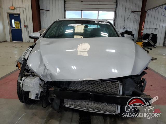KMHD74LF8HU112940 2017 HYUNDAI ELANTRA photo no. 5