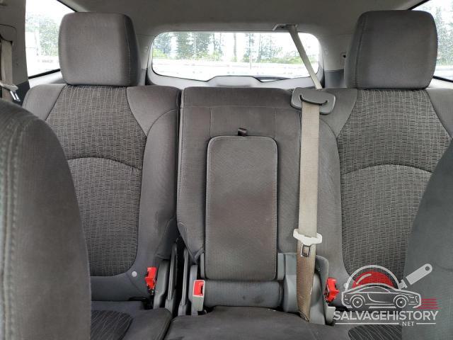 1GNKRFED2HJ310659 2017 CHEVROLET TRAVERSE photo no. 10