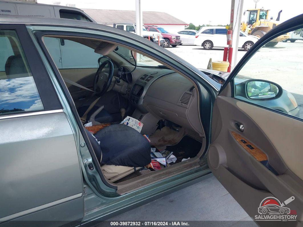 1N4AL11D92C118073 2002 NISSAN ALTIMA photo no. 5