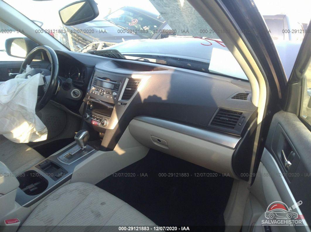 4S4BRBGC5B3311446 2011 SUBARU OUTBACK photo no. 5