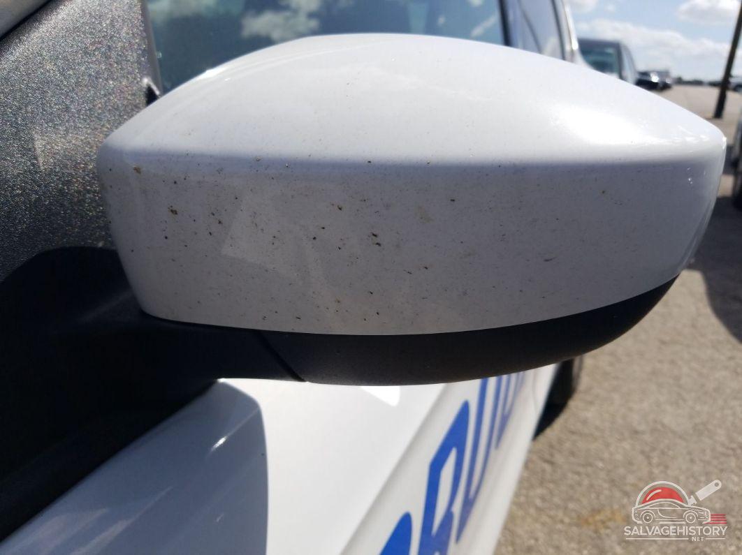 1FMCU0GD8JUA76131 2018 FORD ESCAPE photo no. 8