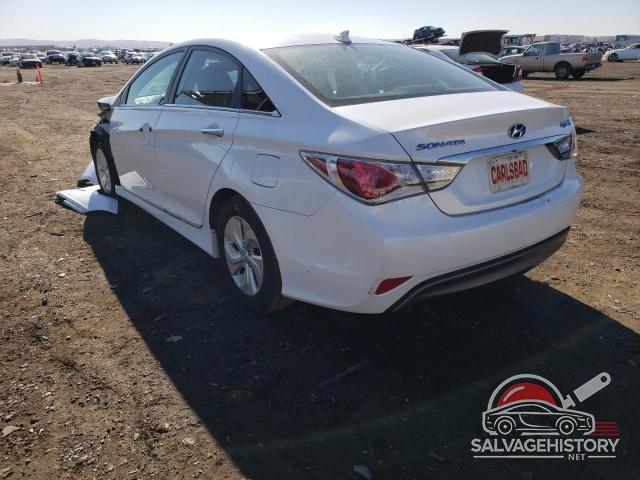 KMHEC4A44FA132649 2015 HYUNDAI SONATA photo no. 3