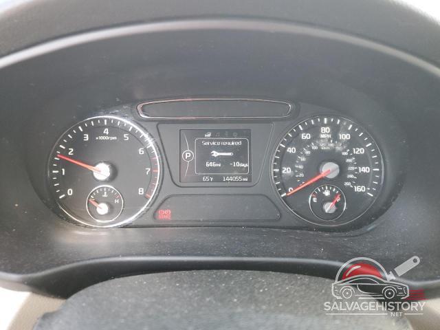 5XYPH4A13GG123110 2016 KIA SORENTO photo no. 9