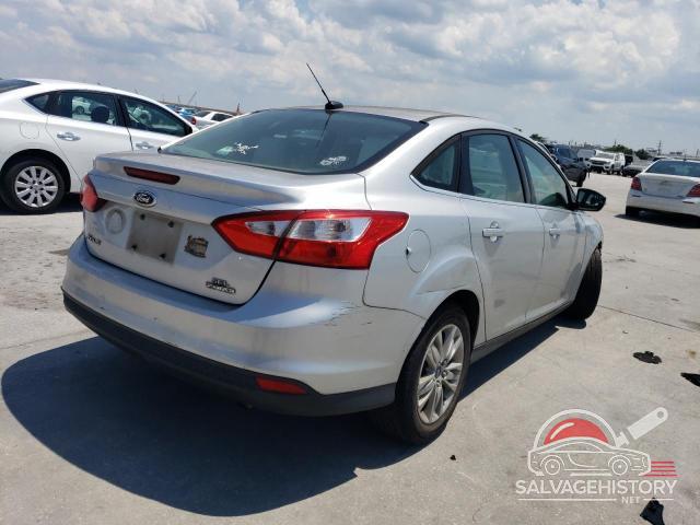 1FAHP3H24CL375405 2012 FORD FOCUS photo no. 3