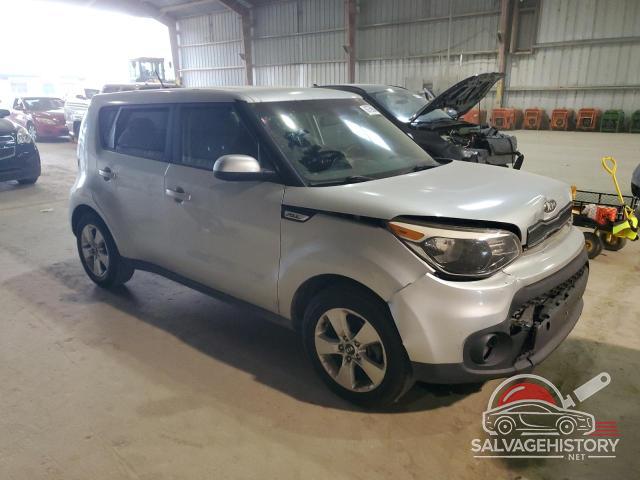 KNDJN2A22H7429225 2017 KIA SOUL photo no. 4