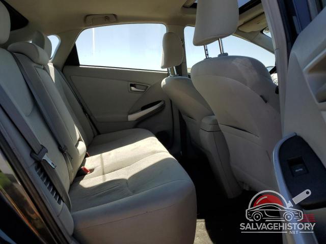 JTDKN3DU3D1721387 2013 TOYOTA PRIUS photo no. 10