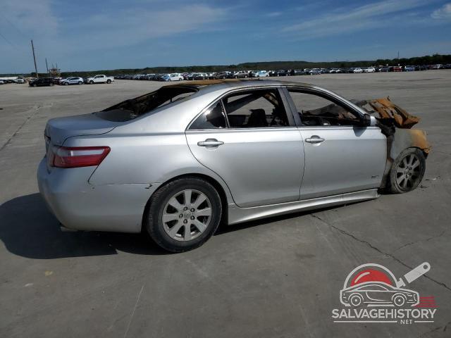 4T4BE46KX8R021891 2008 TOYOTA CAMRY photo no. 3