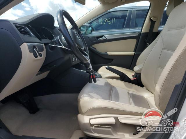 3VWD17AJXFM417708 2015 VOLKSWAGEN JETTA photo no. 7