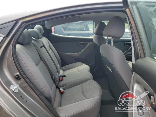 5NPDH4AE9DH414236 2013 HYUNDAI ELANTRA photo no. 10