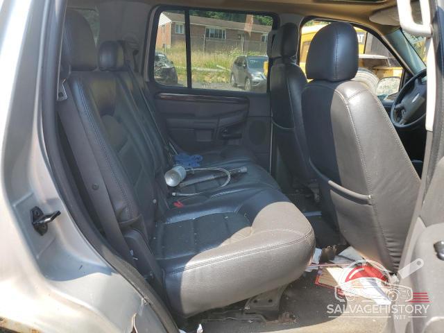 1FMDU75K04UA21580 2004 FORD EXPLORER photo no. 11