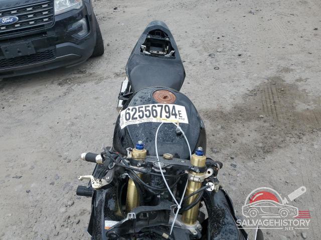 JS1GN7CA342104533 2004 SUZUKI GSX photo no. 5