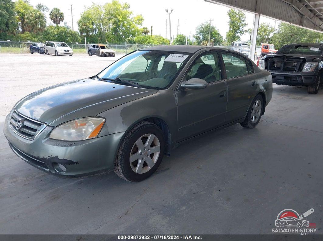 1N4AL11D92C118073 2002 NISSAN ALTIMA photo no. 2