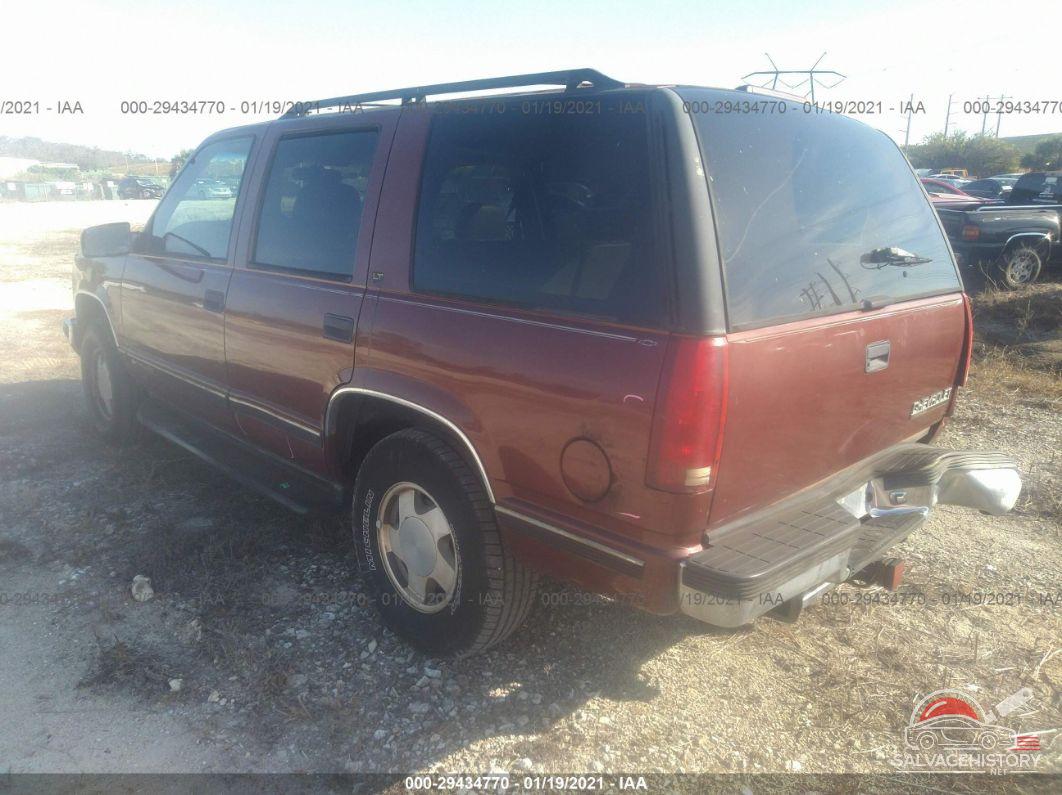 1GNEK13R9XJ319778 1999 CHEVROLET TAHOE photo no. 3