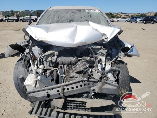 3N1CE2CP3JL356467 2018 NISSAN VERSA photo no. 5