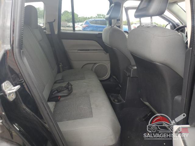 1J8FT47W07D358987 2007 JEEP COMPASS photo no. 10
