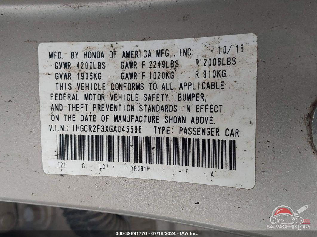 1HGCR2F3XGA045596 2016 HONDA ACCORD photo no. 9