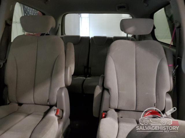 KNDMB233386242061 2008 KIA All Models photo no. 10
