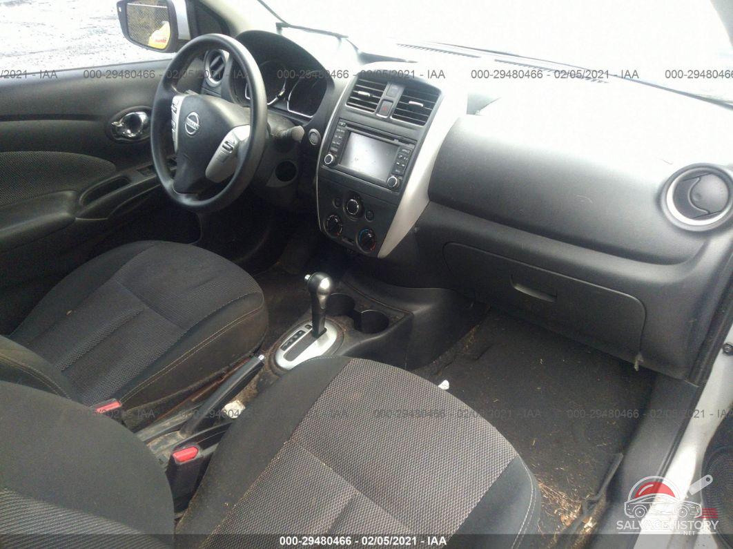 3N1CN7APXFL854155 2015 NISSAN VERSA photo no. 5