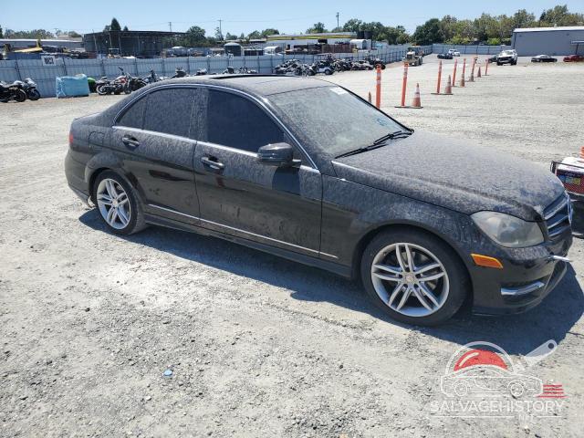 WDDGF4HB7EA933931 2014 MERCEDES-BENZ C-CLASS photo no. 4
