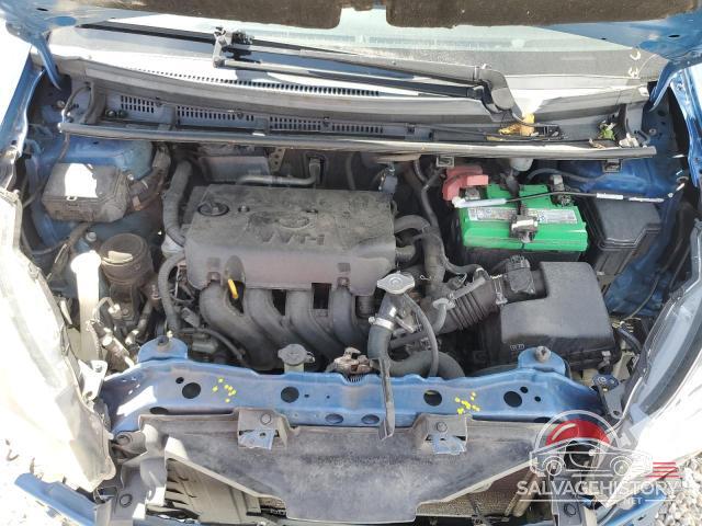 VNKKTUD33HA076174 2017 TOYOTA YARIS photo no. 11