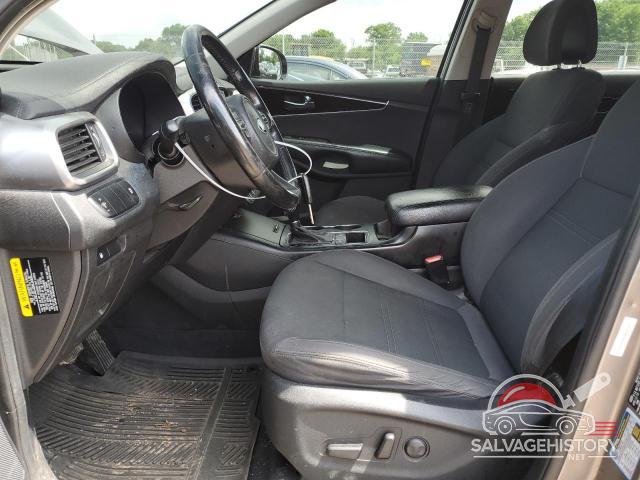 5XYPG4A32GG052051 2016 KIA SORENTO photo no. 7