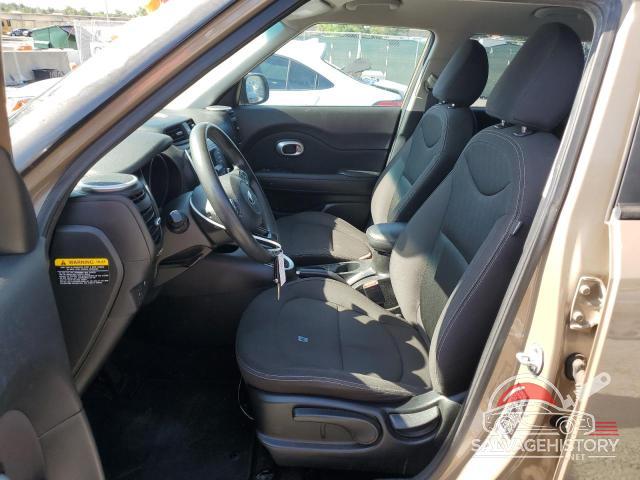 KNDJN2A21G7286847 2016 KIA SOUL photo no. 7