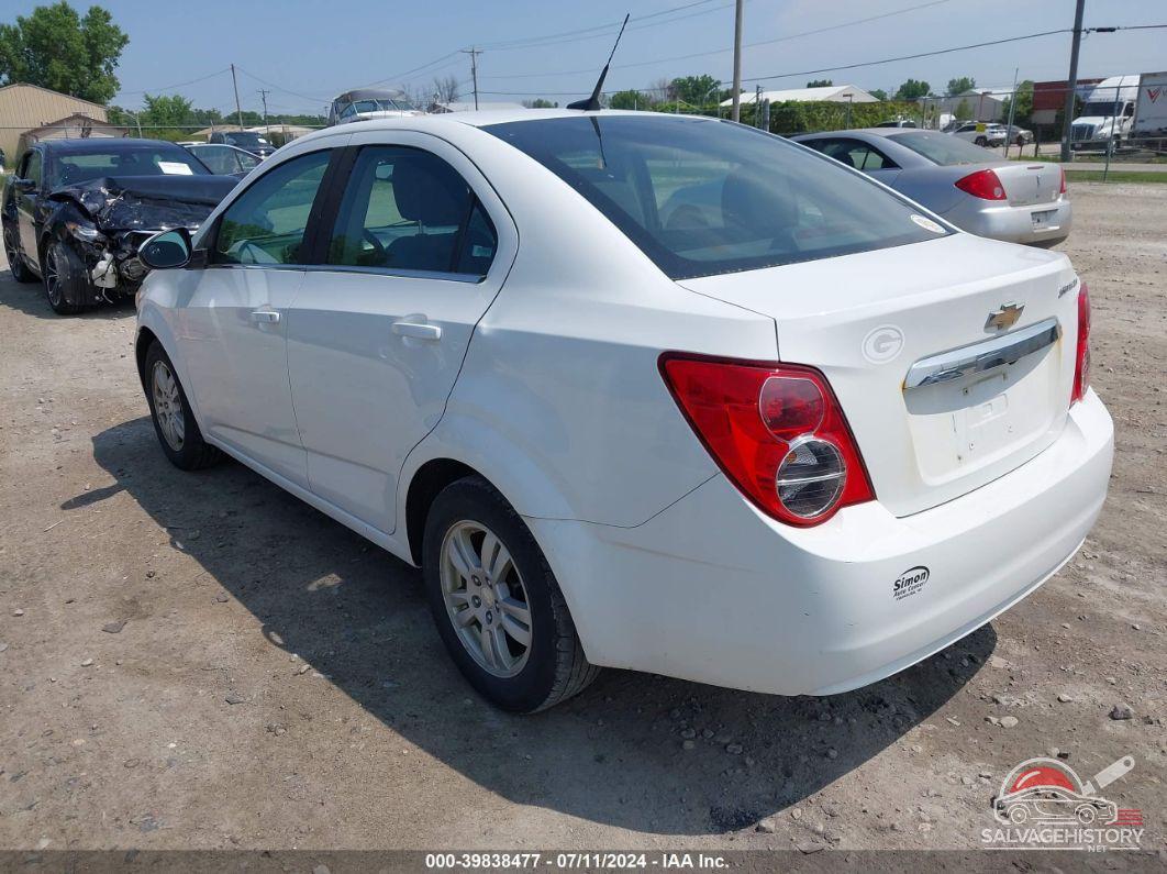 1G1JC5SH4E4214882 2014 CHEVROLET SONIC photo no. 3