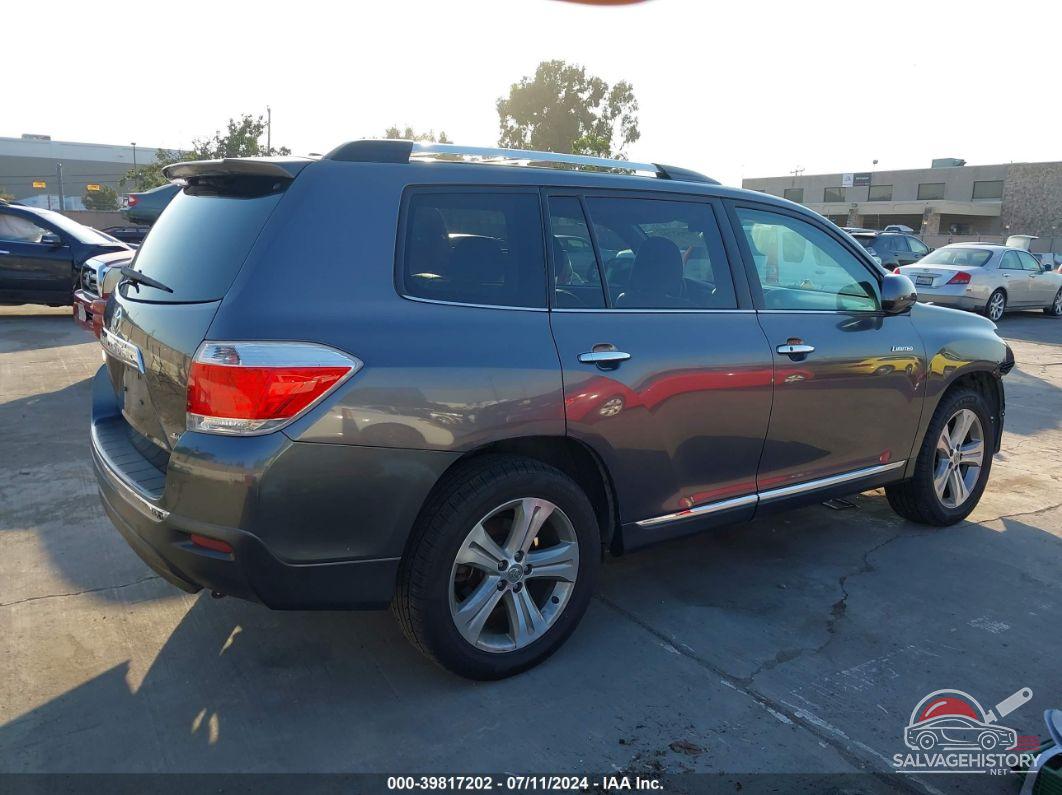 5TDDK3EH1DS258008 2013 TOYOTA HIGHLANDER photo no. 4