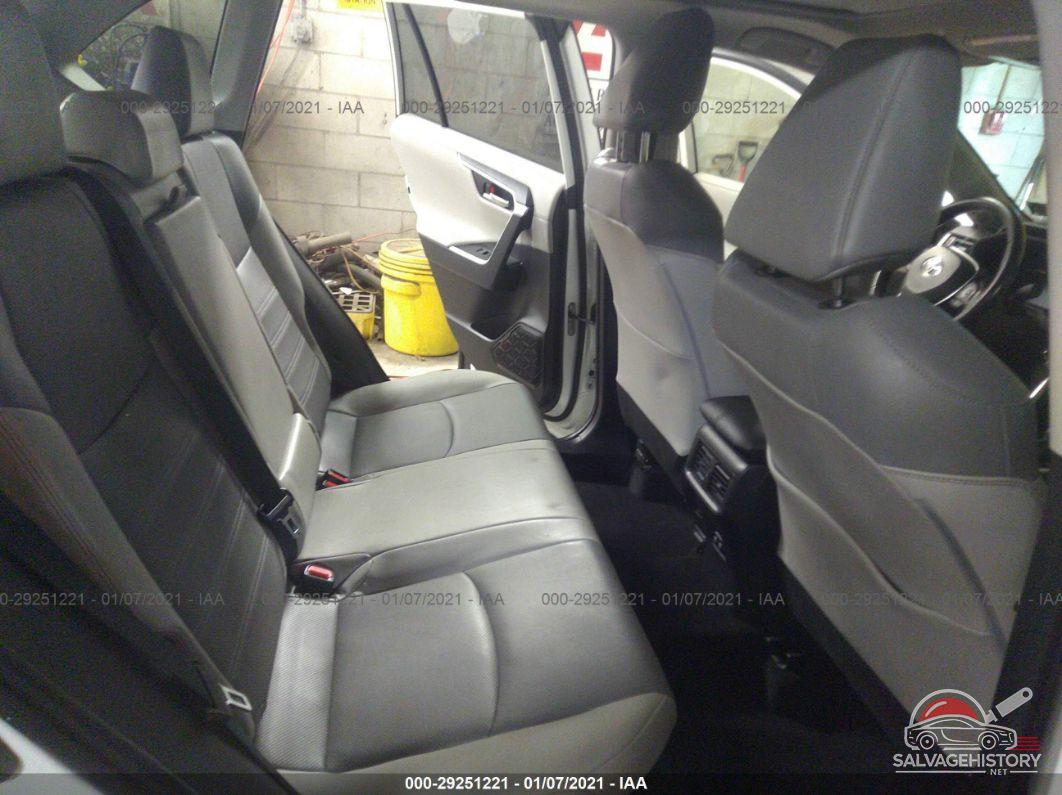 JTMDWRFV0KD003564 2019 TOYOTA RAV4 photo no. 7