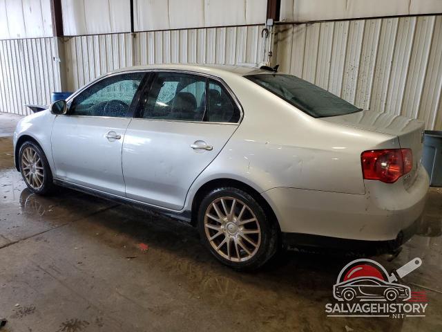 3VWXJ71K16M675783 2006 VOLKSWAGEN JETTA photo no. 2