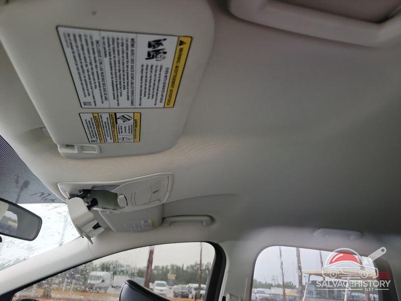 1FMCU9HD6KUA65570 2019 FORD ESCAPE photo no. 8
