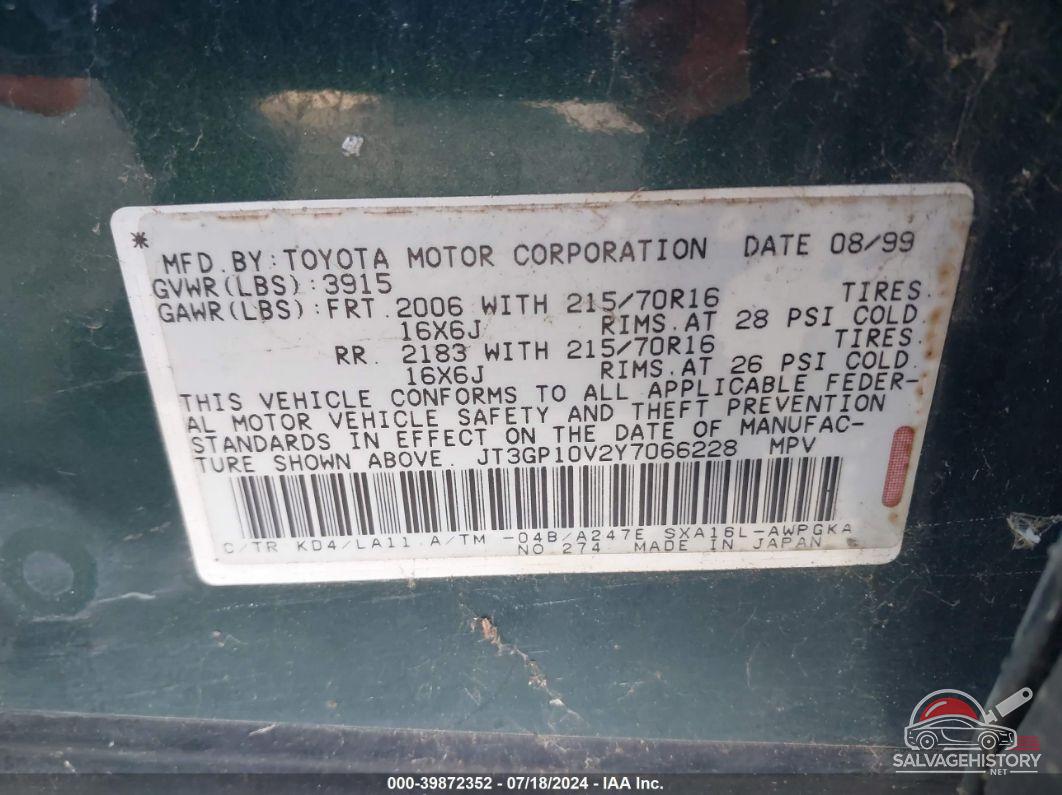 JT3GP10V2Y7066228 2000 TOYOTA RAV4 photo no. 9