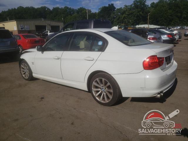 WBAPK5G57BNN30153 2011 BMW 3 SERIES photo no. 2
