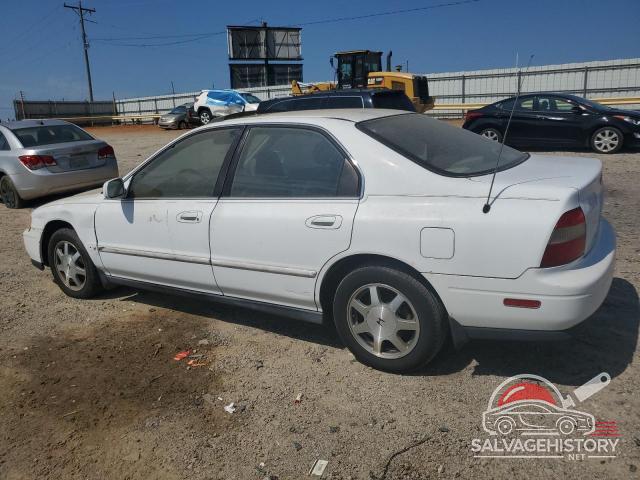 1HGCD5668SA134098 1995 HONDA ACCORD photo no. 2