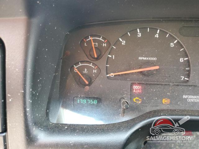 1B7GG42N92S587915 2002 DODGE DAKOTA photo no. 9