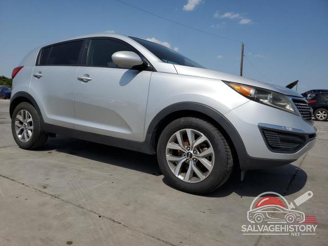 KNDPB3AC0G7814539 2016 KIA SPORTAGE photo no. 4
