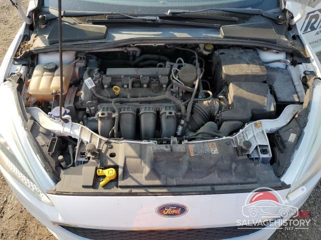 1FADP3K2XGL247537 2016 FORD FOCUS photo no. 11