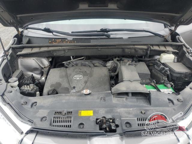 5TDJZRFH2HS472589 2017 TOYOTA HIGHLANDER photo no. 12