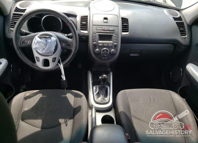 KNDJT2A64C7380921 2012 KIA SOUL photo no. 8