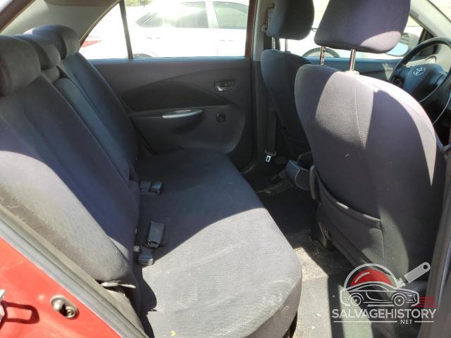 JTDBT923471045863 2007 TOYOTA YARIS photo no. 10