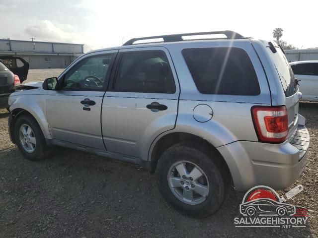 1FMCU0D7XAKB01055 2010 FORD ESCAPE photo no. 2