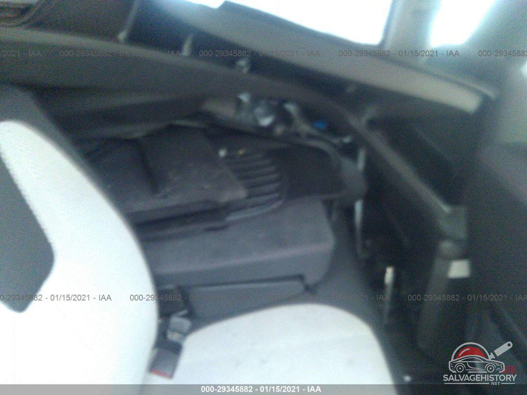 2GNALCEK8H1571671 2017 CHEVROLET EQUINOX photo no. 8