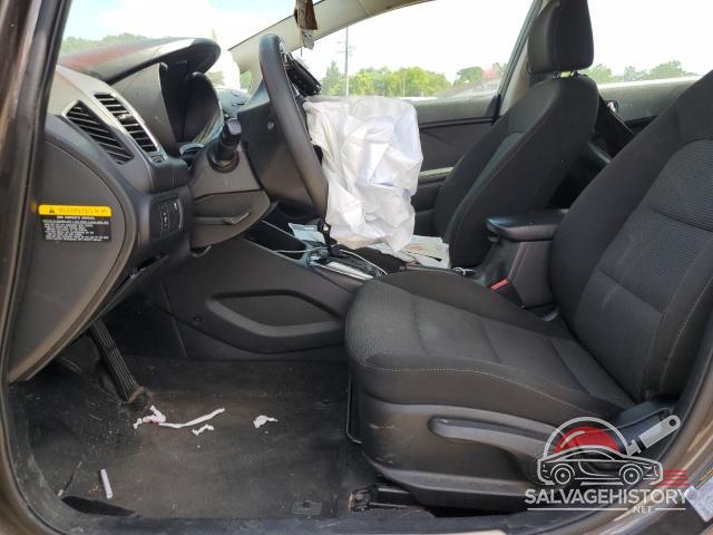 3KPFK4A79HE066363 2017 KIA FORTE photo no. 7