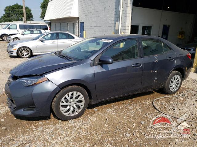 5YFBURHE5HP611645 2017 TOYOTA COROLLA photo no. 7