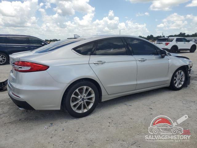 3FA6P0HD7KR162150 2019 FORD FUSION photo no. 3